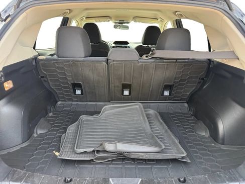 Used 2018 Subaru Crosstrek 2.0i Premium AWD/4WD image 12
