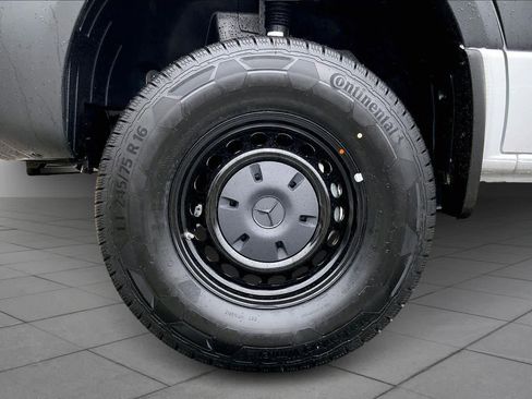 New 2026 Mercedes-Benz Sprinter 2500 image 15