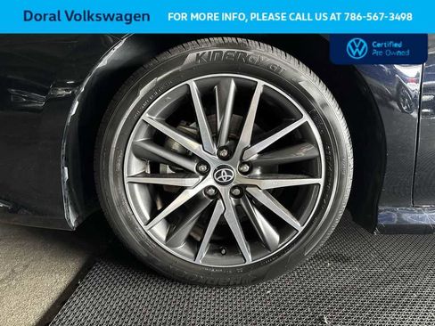 Used 2023 Toyota Camry XLE image 10