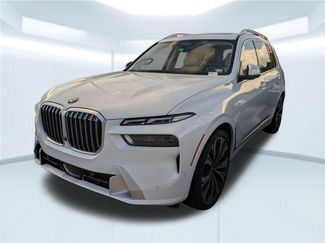 Used 2023 BMW X7 xDrive40i w/ Executive Package AWD/4WD video 1