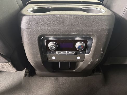 Used 2024 Chevrolet Tahoe Premier image 40