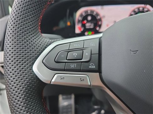 New 2026 Volkswagen GTI SE image 21