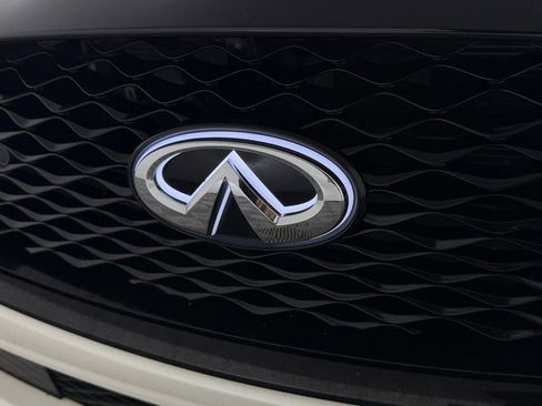 Used 2023 INFINITI Q50 Sensory AWD/4WD image 10