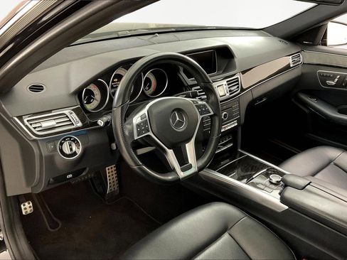 Used 2016 Mercedes-Benz E 350 4MATIC Sedan image 16