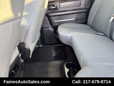 Used 2016 RAM 2500 Tradesman w/ Chrome Appearance Group image 40