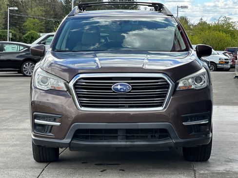 Used 2019 Subaru Ascent Premium w/ Popular Package #3 AWD/4WD image 8