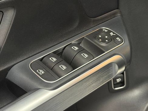 Certified 2026 Mercedes-Benz GLB 250 image 23