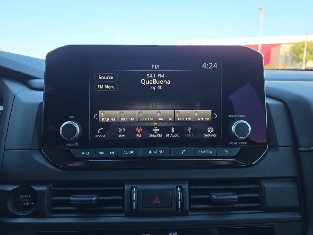 Used 2025 Nissan Pathfinder S FWD image 8