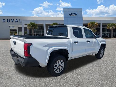Used 2025 Toyota Tacoma SR w/ SR Upgrade Package RWD image 4