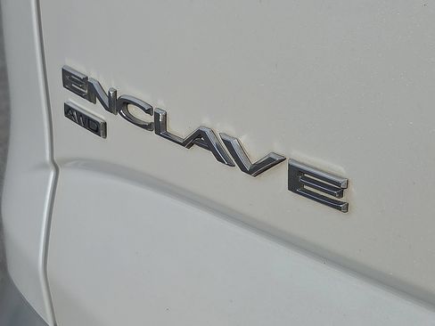 Used 2023 Buick Enclave Premium w/ Experience Buick Package AWD/4WD image 8