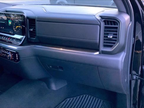 Used 2024 Chevrolet Silverado 1500 LT w/ Convenience Package II image 18