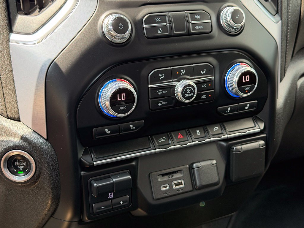 Used 2021 GMC Sierra 1500 SLT AWD/4WD image 14