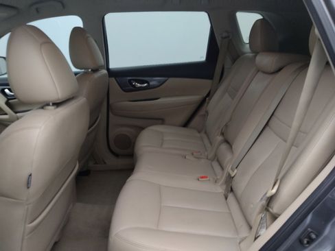 Used 2015 Nissan Rogue SL FWD image 18
