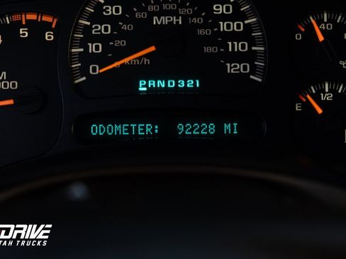 Used 2003 Chevrolet Silverado 2500 LT image 28