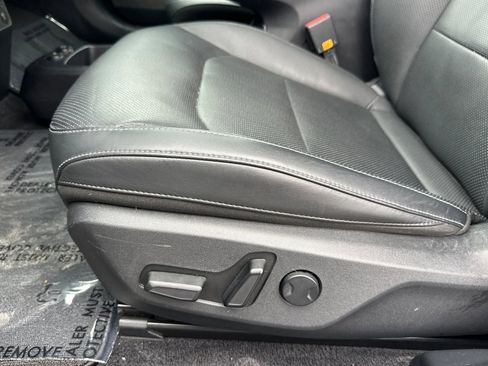 Used 2023 Kia EV6 Wind w/ Wind Technology Package image 12