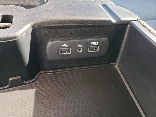 Used 2018 RAM 1500 Express w/ Express Value Package AWD/4WD image 20