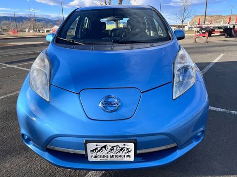 Used 2013 Nissan Leaf S w/ Charger Pkg image 2