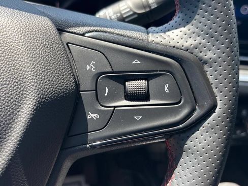 Used 2024 Chevrolet Trax RS w/ Driver Confidence Package FWD image 16