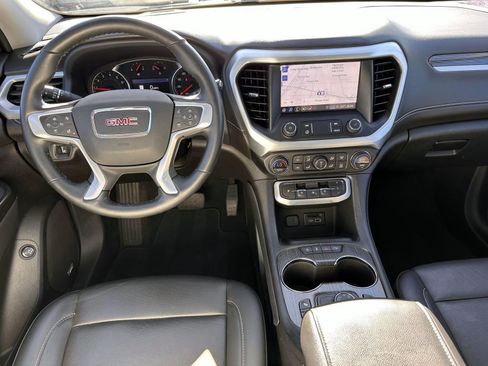 Used 2023 GMC Acadia SLT w/ Preferred Package AWD/4WD image 19