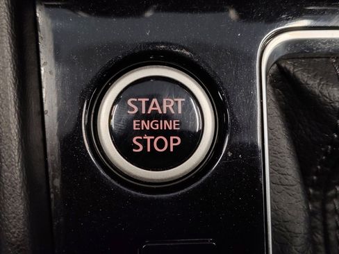 Used 2023 Nissan Kicks SV image 31