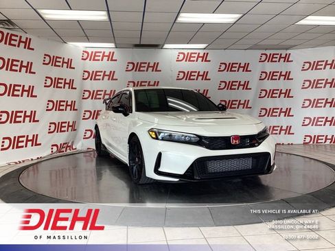 Used 2026 Honda Civic Type R image 1