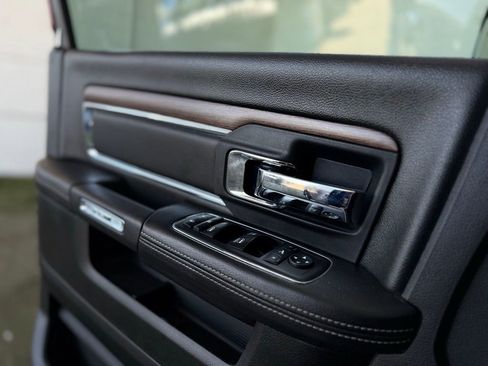 Used 2018 RAM 2500 Laramie image 32