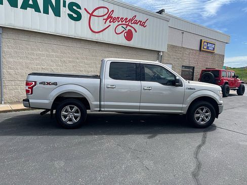 Used 2018 Ford F150 XLT w/ Equipment Group 302A Luxury AWD/4WD image 8