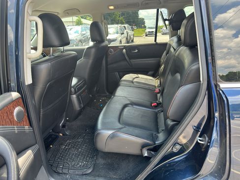 Used 2020 Nissan Armada SL AWD/4WD image 6