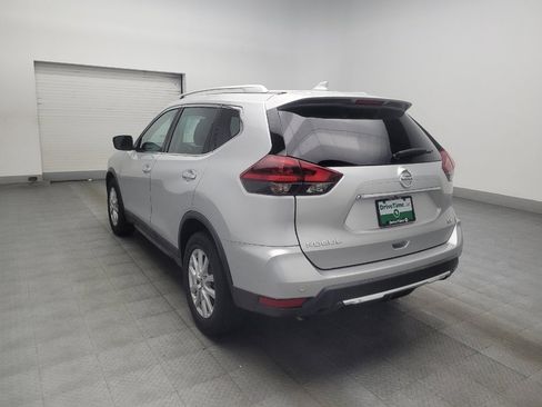 Used 2020 Nissan Rogue SV FWD image 5