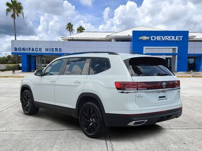 Used 2025 Volkswagen Atlas SE