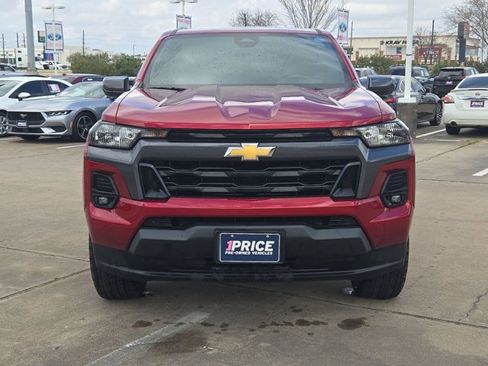 Used 2024 Chevrolet Colorado LT w/ LT Convenience Package image 2