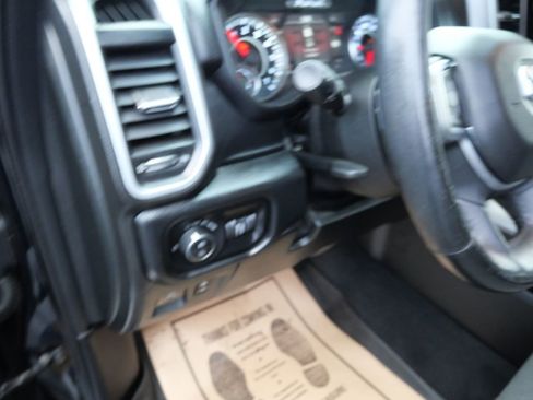 Used 2019 RAM 1500 Big Horn image 16