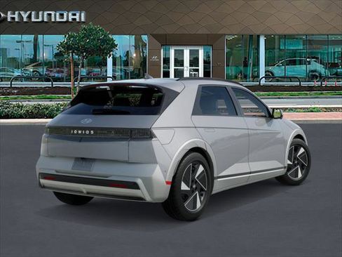 New 2026 Hyundai Ioniq 5 Limited RWD image 4