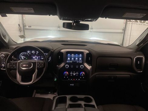 Used 2022 GMC Sierra 1500 Elevation AWD/4WD image 14