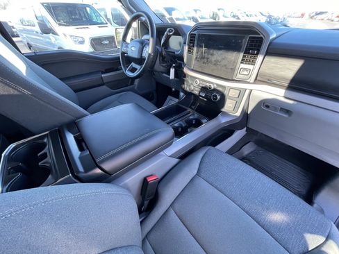 Used 2025 Ford F150 XLT w/ Equipment Group 301A Standard image 30