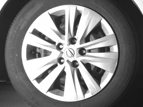 Used 2025 Nissan Sentra S image 12