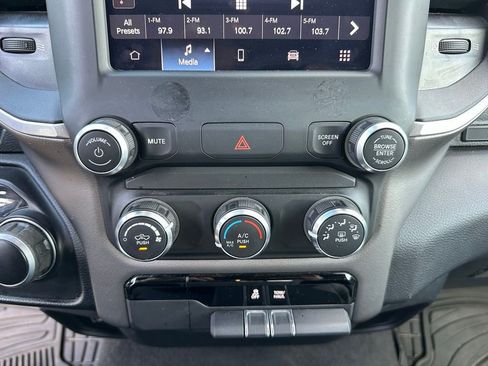 Used 2022 RAM 1500 Big Horn RWD image 18