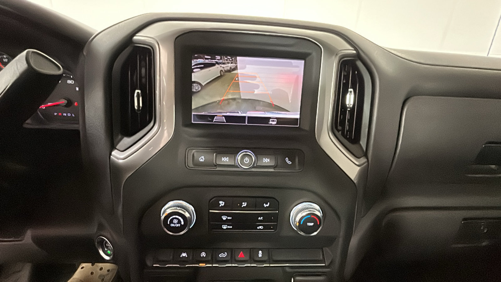 Used 2024 GMC Sierra 1500 Pro w/ Pro Value Package AWD/4WD image 28