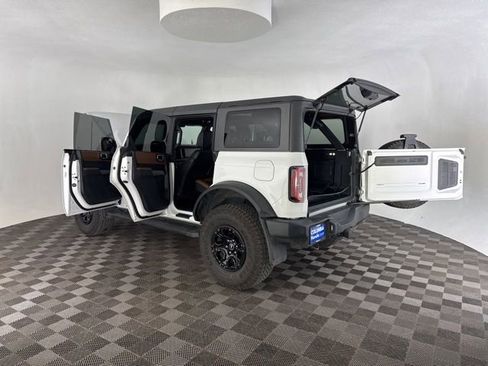 Used 2022 Ford Bronco Outer Banks w/ Sasquatch Package image 20