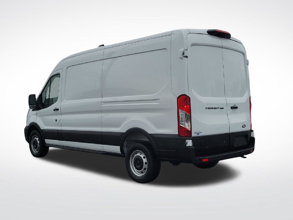 New 2026 Ford Transit 250 148 Medium Roof RWD image 9