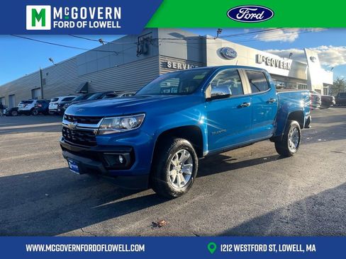 Used 2022 Chevrolet Colorado LT w/ Luxury Package image 1