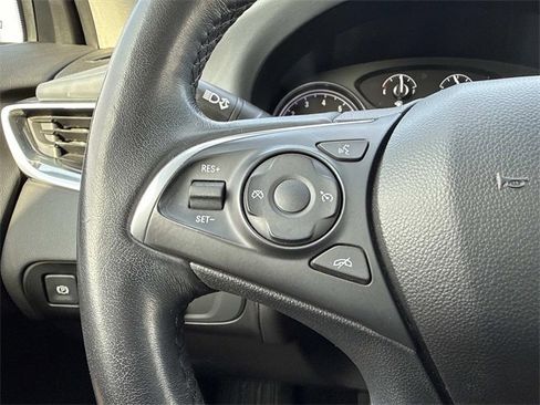 Used 2021 Buick Enclave Essence w/ Sport Touring Edition image 29