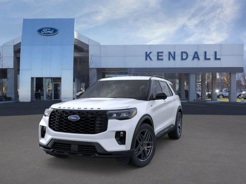 New 2026 Ford Explorer ST-Line w/ ST-Line Street Pack image 2
