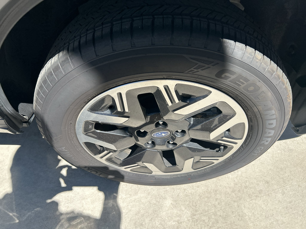 Certified 2025 Subaru Forester Premium AWD/4WD image 6