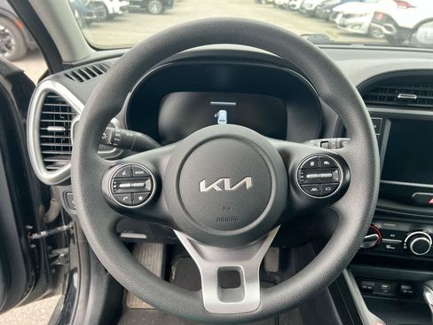 Certified 2024 Kia Soul LX w/ Option Group 015 FWD image 14