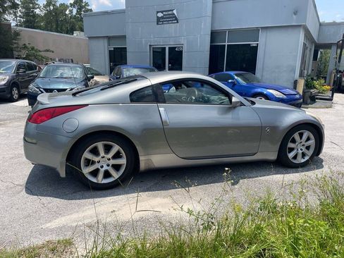 Used 2004 Nissan 350Z Enthusiast w/ Aerodynamics Pkg RWD image 6