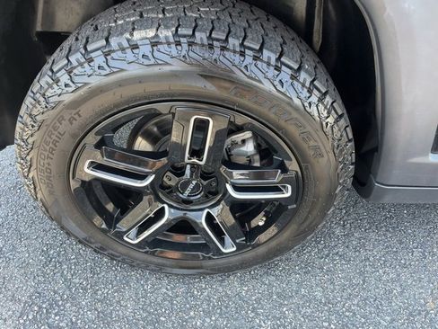 Used 2020 Jeep Compass Latitude w/ Cold Weather Group image 28