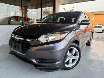 Used 2016 Honda HR-V LX