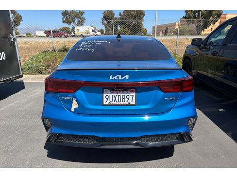Used 2023 Kia Forte GT-Line w/ GT-Line Premium Package FWD image 6