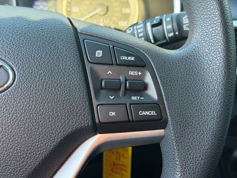 Used 2019 Hyundai Tucson SE image 23